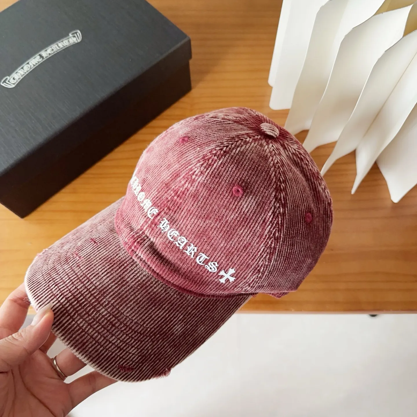 💰56 Chrome Hearts 💓Early autumn Korean style fashion retro distressed hole hat wear design versatile baseball cap peaked cap